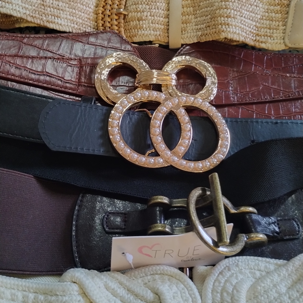 Belts - Picture 6 of 7